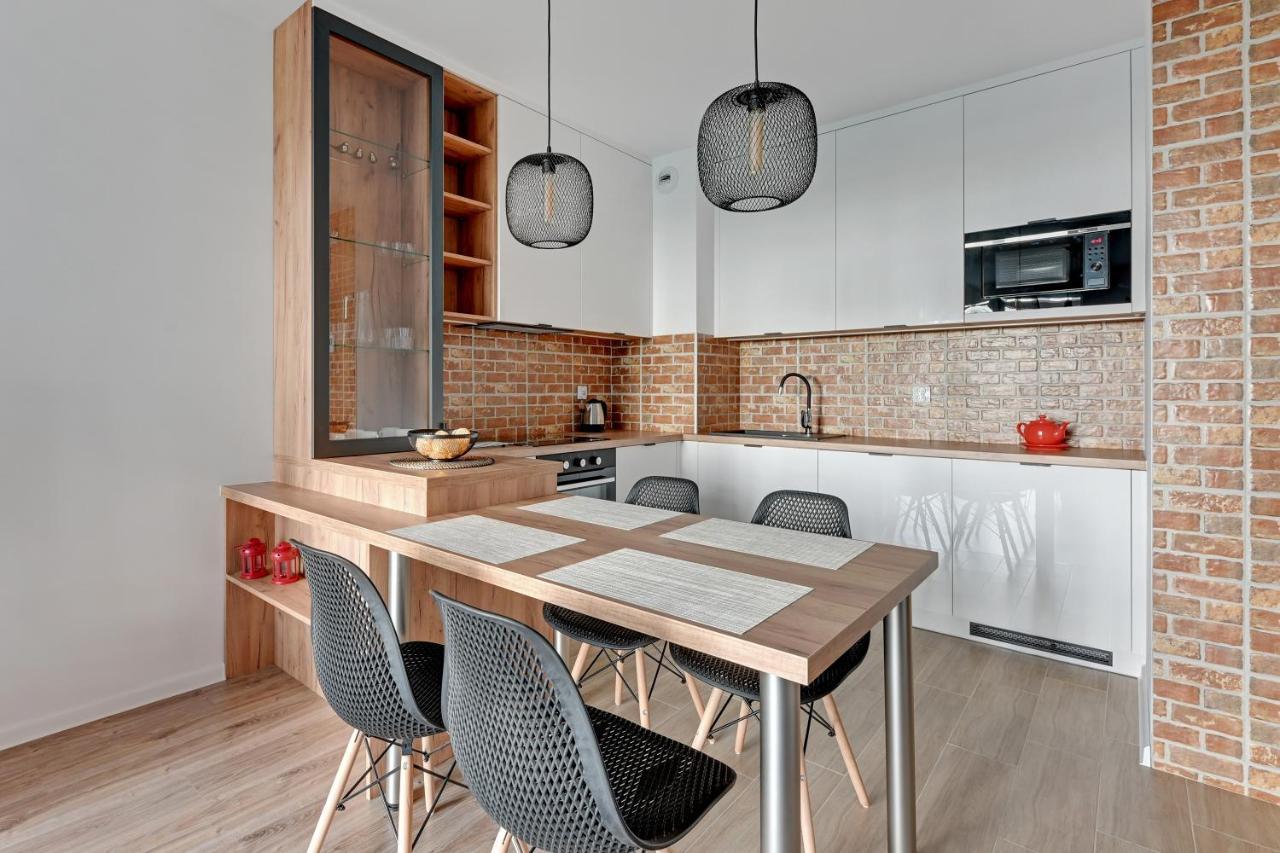 Nordbyhus Apartamenty Angielska Grobla กดัญสก์ ภายนอก รูปภาพ