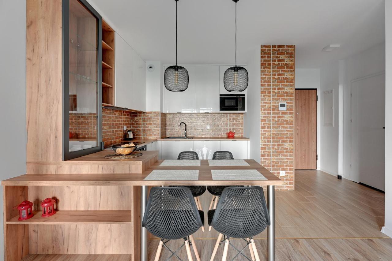Nordbyhus Apartamenty Angielska Grobla กดัญสก์ ภายนอก รูปภาพ