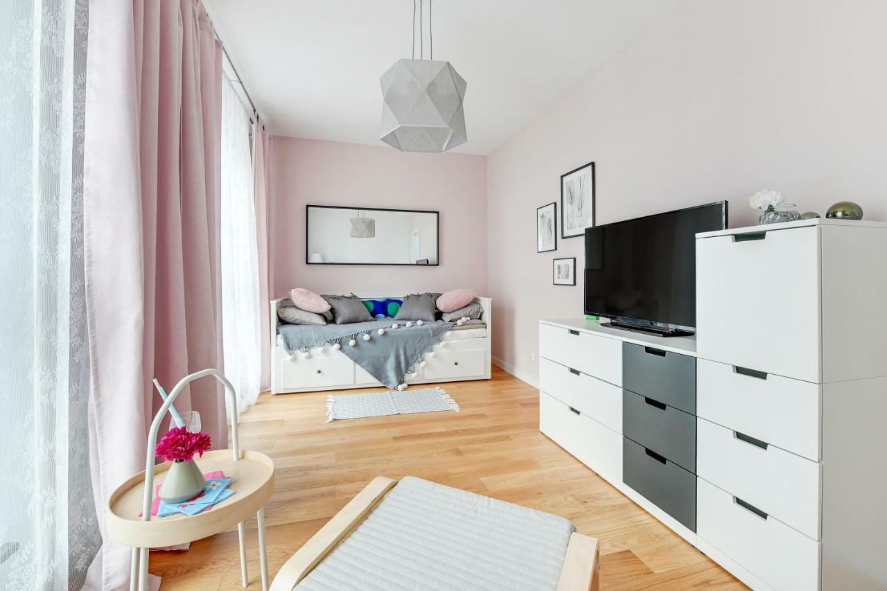 Nordbyhus Apartamenty Angielska Grobla กดัญสก์ ภายนอก รูปภาพ