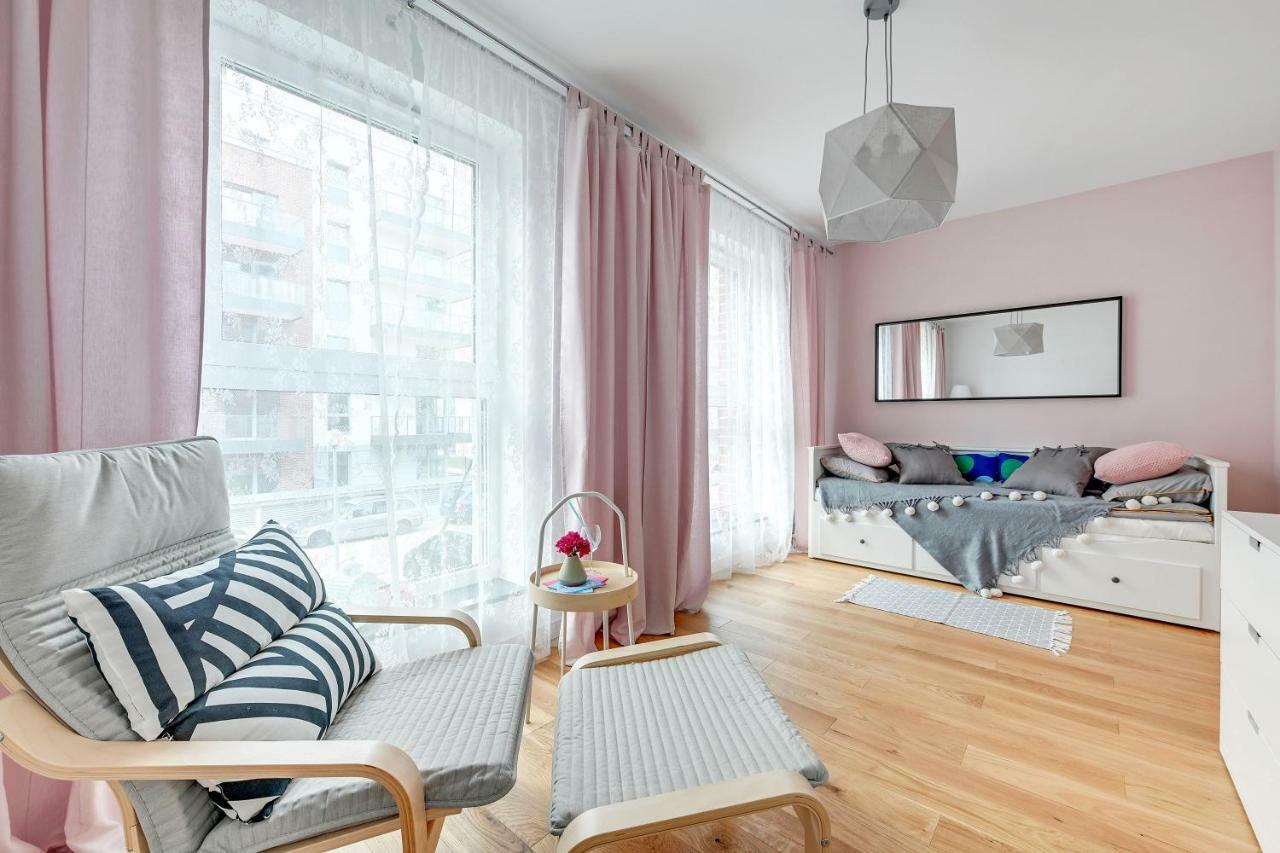 Nordbyhus Apartamenty Angielska Grobla กดัญสก์ ภายนอก รูปภาพ